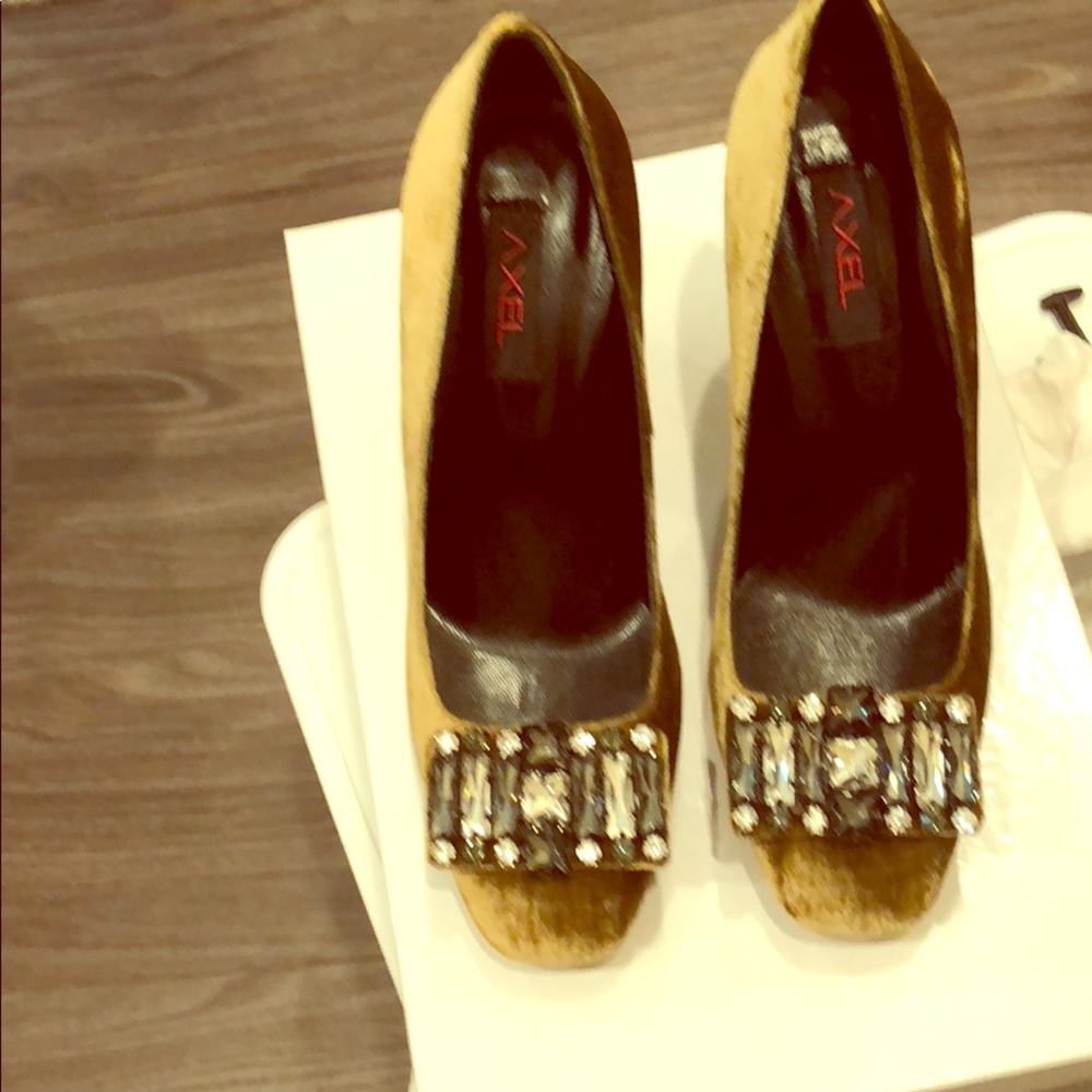 Velvet gem high heels